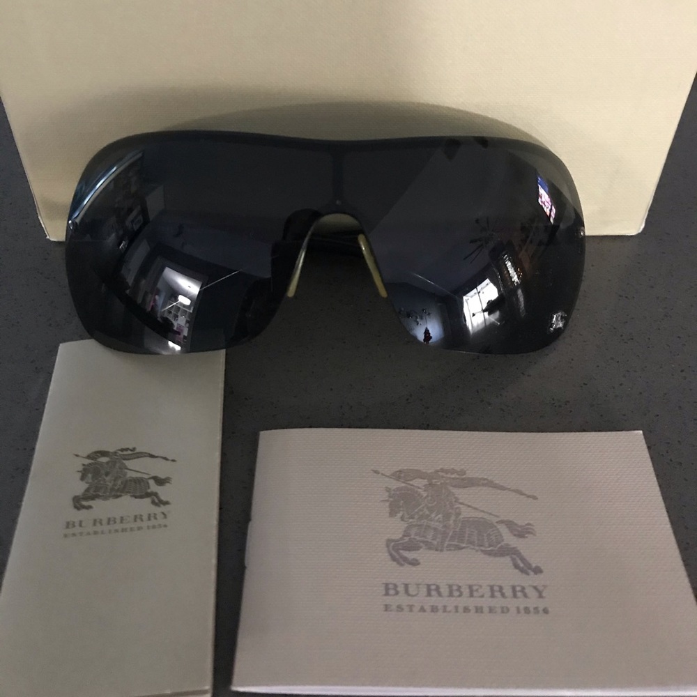 Authentic Burberry sunglasses